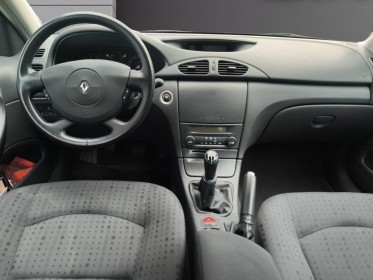 Renault laguna evolution 1.8 16v emotion occasion parc voitures beauvais simplicicar simplicibike france