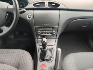 Renault laguna evolution 1.8 16v emotion occasion parc voitures beauvais simplicicar simplicibike france