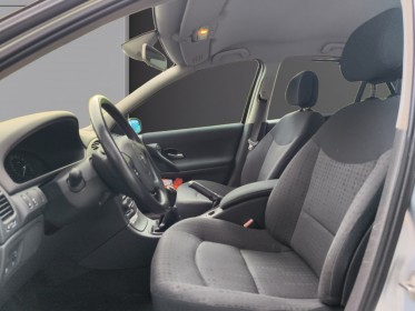 Renault laguna evolution 1.8 16v emotion occasion parc voitures beauvais simplicicar simplicibike france