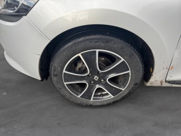 Renault clio iv dci 90 energy eco2 limited 82g //moteur 100000 km changé avec facture// occasion simplicicar lille ...