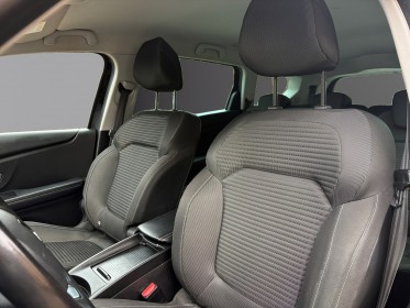 Renault scenic iv tce 140 fap sl black edition caméra de recul 7 places garantie 12 mois occasion simplicicar mery-sur-oise...