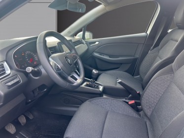 Renault clio v tce 100cv carplay clim gps entretien renault 20000 km pack hiver michelin neuf garantie 12 mois occasion...