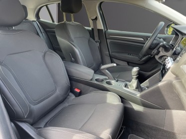 Renault megane iv berline blue dci 115 - 21n limited occasion simplicicar compiegne simplicicar simplicibike france