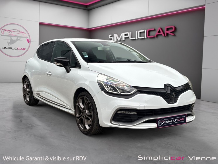 Renault clio iv 1.6 turbo 200 rs edc garantie 12 mois occasion simplicicar vienne simplicicar simplicibike france Renault clio iv 1.6 turbo 200 rs edc garantie 12 mois occasion simplicicar vienne simplicicar simplicibike france
