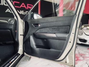 Suzuki vitara 1,4l boosterjet hybrid style - garantie 12 mois occasion simplicicar annecy simplicicar simplicibike france