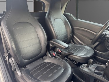 Smart fortwo coupe 0.9 90 ch ss ba6 prime occasion cannes (06) simplicicar simplicibike france