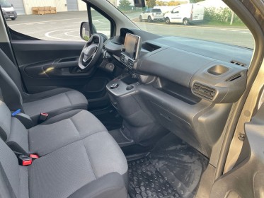 Peugeot partner hdi 130ch premiuim eat8 1000kg 11990€ ht garantie 12 mois occasion simplicicar royan simplicicar...