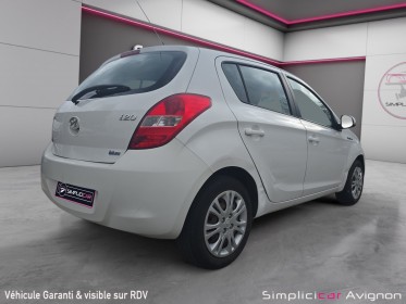 Hyundai i20 1.4 crdi 90 blue drive pack sensation motorisation chaine / idéal jeune conducteur occasion avignon (84)...