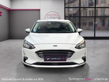 Ford focus 1.0 ecoboost 125 bva8 titanium - garantie 12 mois occasion simplicicar vienne simplicicar simplicibike france