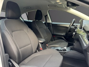 Ford focus 1.0 ecoboost 125 bva8 titanium - garantie 12 mois occasion simplicicar vienne simplicicar simplicibike france