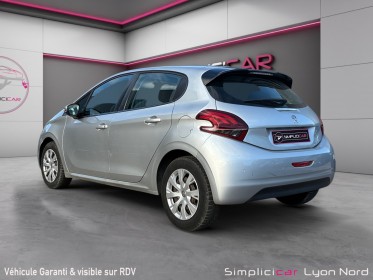 Peugeot 208 business 1.6 bluehdi 75ch ss bvm5 allure businessgarantie 12mois occasion simplicicar lyon nord simplicicar...