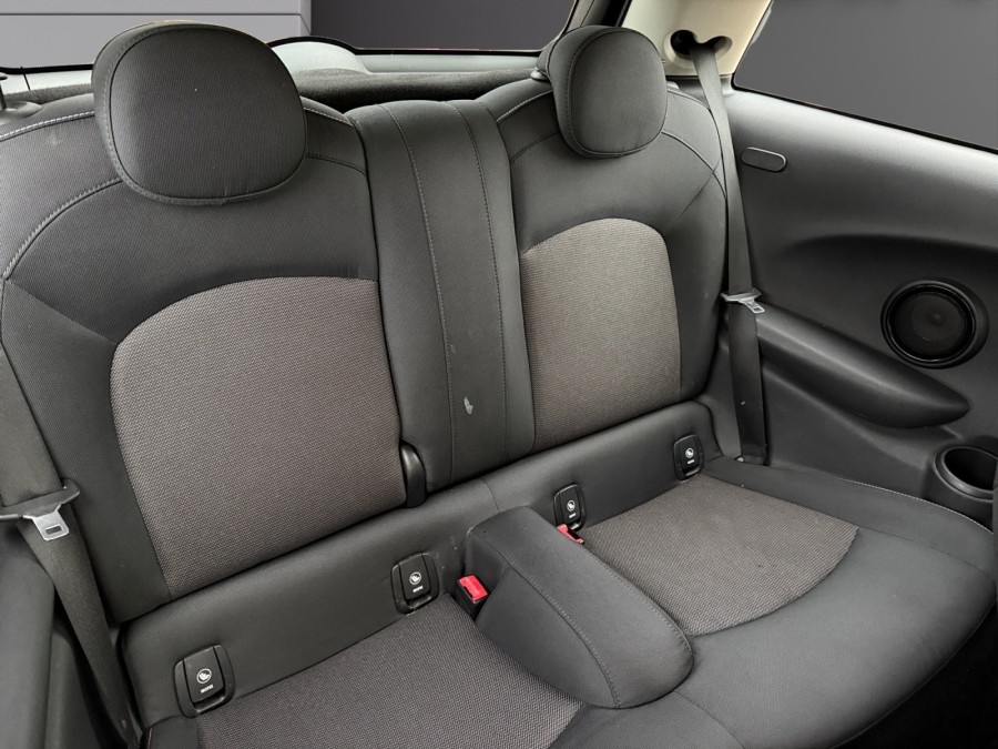 MINI d'occasion MINI COOPER D 116 hatch de 2015 Dijon (21)﻿