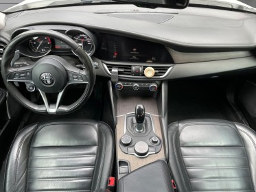 Alfa romeo giulia 2.2 180 ch at8 super / pack luso/camera de recul occasion simplicicar orgeval  simplicicar simplicibike...