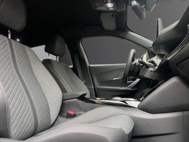 Peugeot 2008 puretech 130 ss eat8 allure / garantie constructeur / car play / sieges chauffant / camera 360 occasion paris...