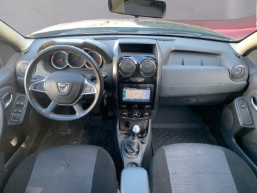 Dacia duster dci 110 ch 4x2 black touch caméra/gps garantie 12 mois occasion simplicicar perpignan  simplicicar simplicibike...