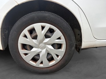 Toyota yaris hybride my19 100h france,phases |||,camera de recul,boîte auto,garantie 12mois occasion simplicicar villejuif ...