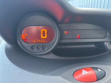 Renault twingo ii 1.2 lev 16v 75 eco2 authentique garantie 12 mois occasion simplicicar amiens  simplicicar simplicibike france