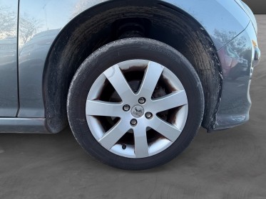 Peugeot 308 sw 1.6 hdi 110ch fap bvm6 blue lion confort pack occasion avignon (84) simplicicar simplicibike france