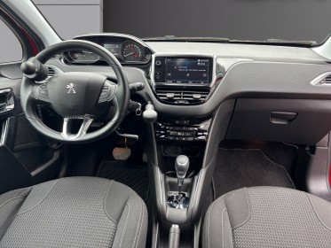 Peugeot 208 110ch eat6 tech edition aménagées  pour tpmr garantie 12 mois très faible kilométrage occasion scl 56 -...