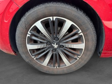 Peugeot 208 110ch eat6 tech edition aménagées  pour tpmr garantie 12 mois très faible kilométrage occasion scl 56 -...