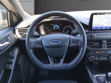 Ford focus 1.0 ecoboost 125ch ss stline / aide au maintien dans la voie, climatisation auto, lumières d'ambiances,......