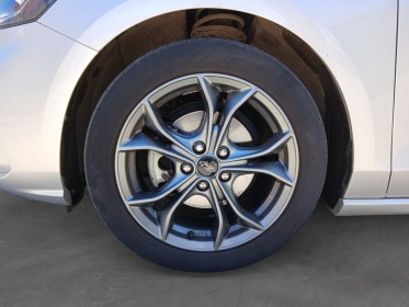 Ford focus 1.0 ecoboost 125ch ss stline / aide au maintien dans la voie, climatisation auto, lumières d'ambiances,......