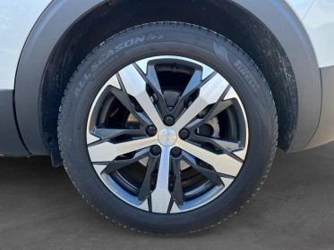 Peugeot 5008 1.2 puretech 130ch ss eat6 crossway entretien peugeot distribution faite garantie 12 mois occasion simplicicar...