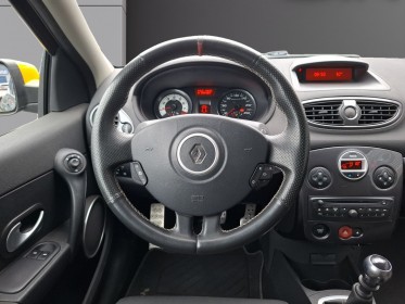 Renault clio iii 2.0 16v 203 renault sport redbull racing rb7 n°429/500  ligne scorpion occasion simplicicar velay...