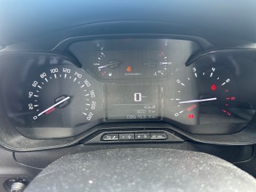 Citroen c3 bluehdi 100 feel / carplay / régulateur / bi-ton / entretiens citroen occasion simplicicar salon de provence...