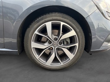 Renault megane iv berline dci 130 bose  suivi d'entretien  garantie 12 mois occasion simplicicar vernon simplicicar...