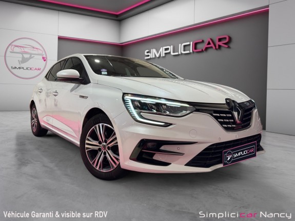 Renault megane iv berline tce 140 edc fap intens suivi renault carplay attelage garantie 12 mois occasion simplicicar nancy...