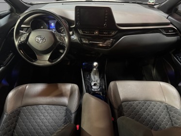 Toyota c-hr hybride mc19 2.0l 184ch distinctive garantie 12 mois occasion montpellier (34) simplicicar simplicibike france
