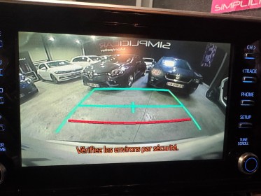 Toyota c-hr hybride mc19 2.0l 184ch distinctive garantie 12 mois occasion montpellier (34) simplicicar simplicibike france