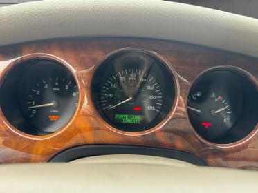 Jaguar xj xj8 4.0 v8 pack classique a garantie 12 mois occasion scl 56 - simplicicar vannes simplicicar simplicibike france