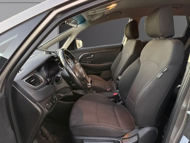 Kia carens 1.7 crdi 115cv active - 7 places - distribution à chaîne - attelage - garantie 12 mois occasion simplicicar...