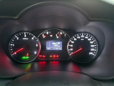 Kia carens 1.7 crdi 115cv active - 7 places - distribution à chaîne - attelage - garantie 12 mois occasion simplicicar...