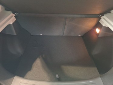 Mg zs zs ev autonomie etendue 70kwh - 115 kw 2wd luxury occasion simplicicar villepinte simplicicar simplicibike france