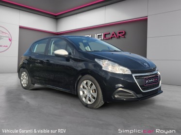 Peugeot 208 68ch bvm5 like garantie 12 mois entretien/distribution a jour occasion simplicicar royan simplicicar simplicibike...