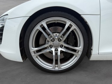 Audi r8 4,2 fsi 420 pack carbone interieur exterieur bang  olufsen occasion simplicicar marignane  simplicicar simplicibike...