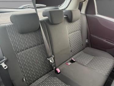 Toyota yaris 69 vvt-i tendance  climatisation jantes alliage volant multifonctions garantie 12 mois occasion simplicicar...