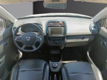 Dacia spring electrique ev / 300 kms autonomie / finition business occasion réunion ville st pierre simplicicar simplicibike...