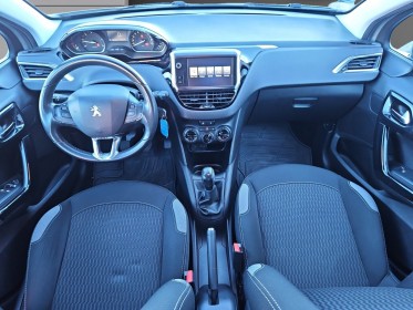 Peugeot 208 1.6 bluehdi 75ch bvm5 style occasion simplicicar velay simplicicar simplicibike france