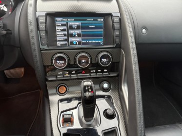 Jaguar f-type coupe v8 r 5.0 550 suralimente r / garantie 12 mois / carplay occasion simplicicar lyon nord simplicicar...