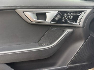Jaguar f-type coupe v8 r 5.0 550 suralimente r / garantie 12 mois / carplay occasion simplicicar lyon nord simplicicar...