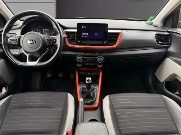 Kia stonic 1.0 t-gdi 100 ch bvm6 garantie constructeur occasion simplicicar dijon simplicicar simplicibike france