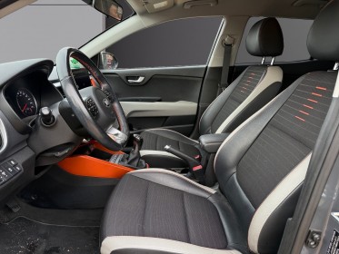 Kia stonic 1.0 t-gdi 100 ch bvm6 garantie constructeur occasion simplicicar dijon simplicicar simplicibike france