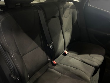 Volvo v40 momentum t2 120 ch garantie 12 mois occasion montpellier (34) simplicicar simplicibike france