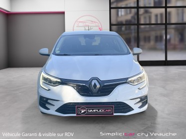 Renault megane iv berline blue dci 115 edc business radar av arr / carplay / attelage occasion simplicicar veauche...