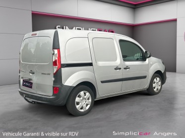 Renault kangoo express grand volume maxi 1.5 dci 90 e6 confort garantie 12 mois occasion simplicicar angers simplicicar...
