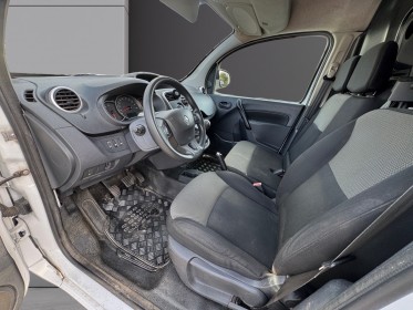 Renault kangoo express 1.5 dci 110 energy e6 grand confort / attelage garantie 12 mois occasion simplicicar limoges ...